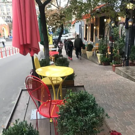 Daire In The Heart Of Kiev
